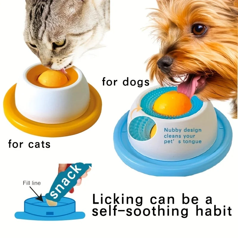 Silicone lick mat slow feeder for dogs and cats